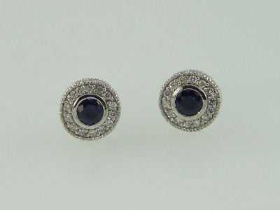 14KT White Gold Blue Sapphire 0.55ct Pave' Diamond 0.35ct Stud