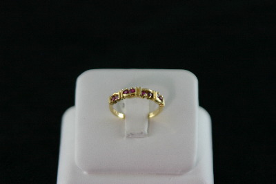 14KT Y/G Ruby 0.40ct Band