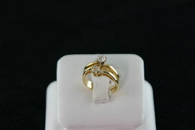 14KT Y/G Set -Diamond 0.16ct center Round Diamond 0.24ct Ring