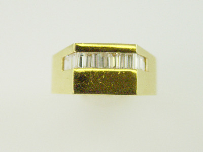 14KT Y/G Channel Set Diamond Baguette 1.00ct Ring 9.4gr