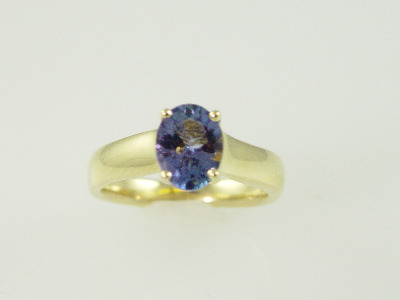 14KT Y/G Oval Tanzanite 1.66ct Ring