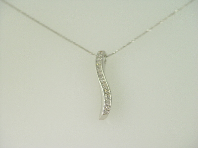 14KT White Gold Diamond 0.40ct Wavy Bar Pendant