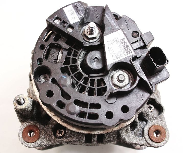 140a Bosch Alternator 0610 VW Jetta MK5 Beetle 2.5 Genuine 07K 903