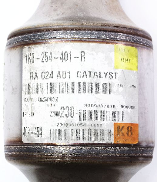 New Catalytic Converter 1013 VW Jetta Golf MK5 MK6 Beetle TDI 1K0
