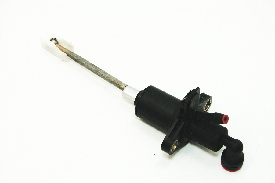 Clutch Master Cylinder 0005 VW Jetta Golf GTI MK4 Beetle Audi TT 1J1