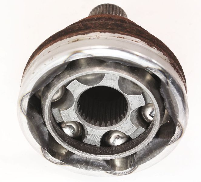 Front Outer Axle CV Joint 0510 VW Jetta Rabbit MK5 2.5 AT Genuine