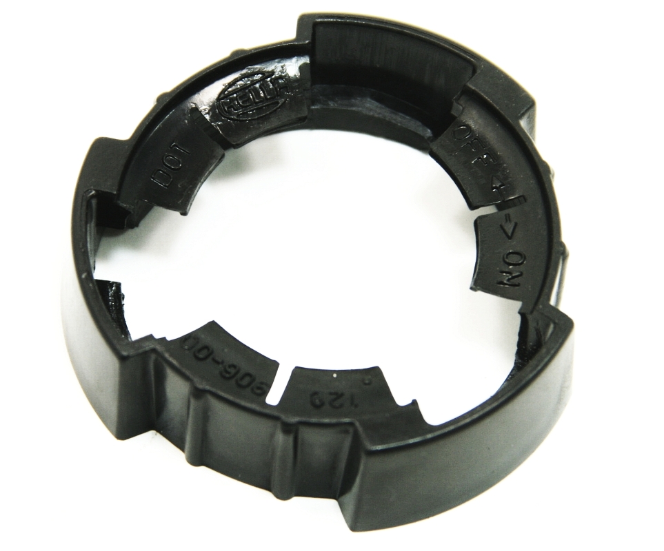 Head Light Lamp Bulb Holder Ring 9305 VW Jetta MK3 MK4 Ring Retainer Hella