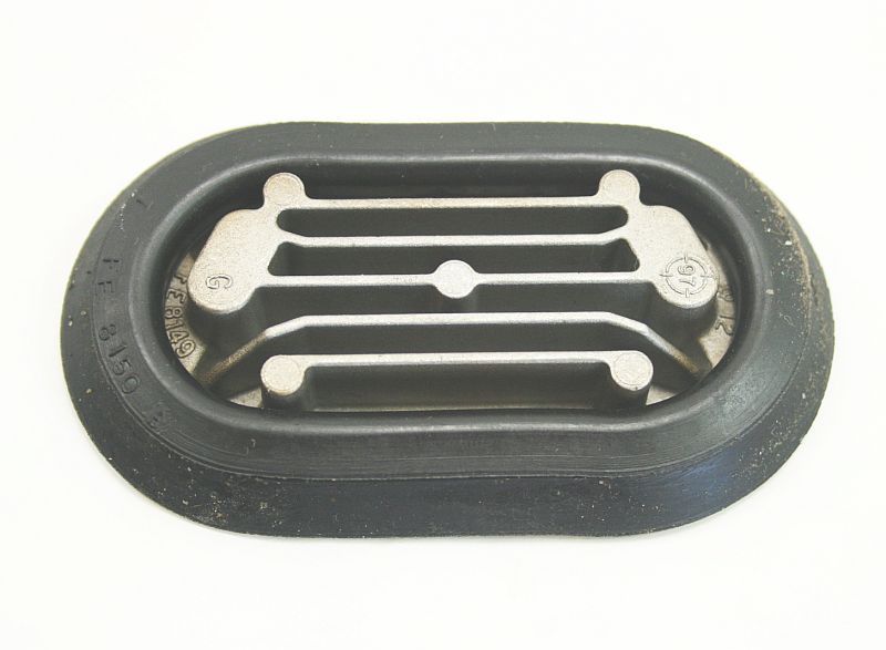 Ignition Module Heat Sink & Grommet 9601 Audi A4 9805 VW Passat B5