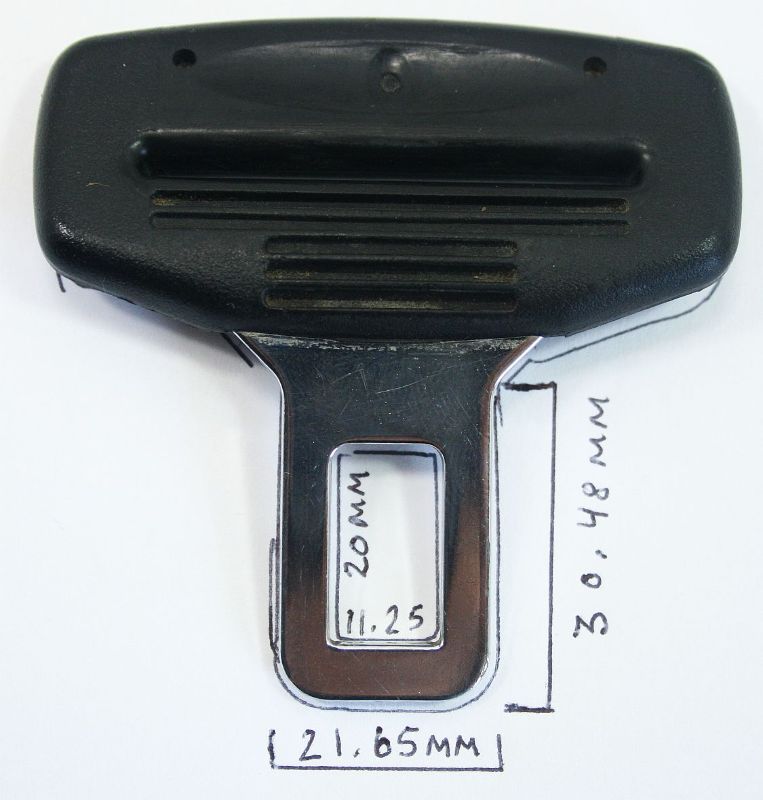 Set of 2 Male Seat Belt Seatbelt Buckle Clip VW Jetta Golf GTI Touareg