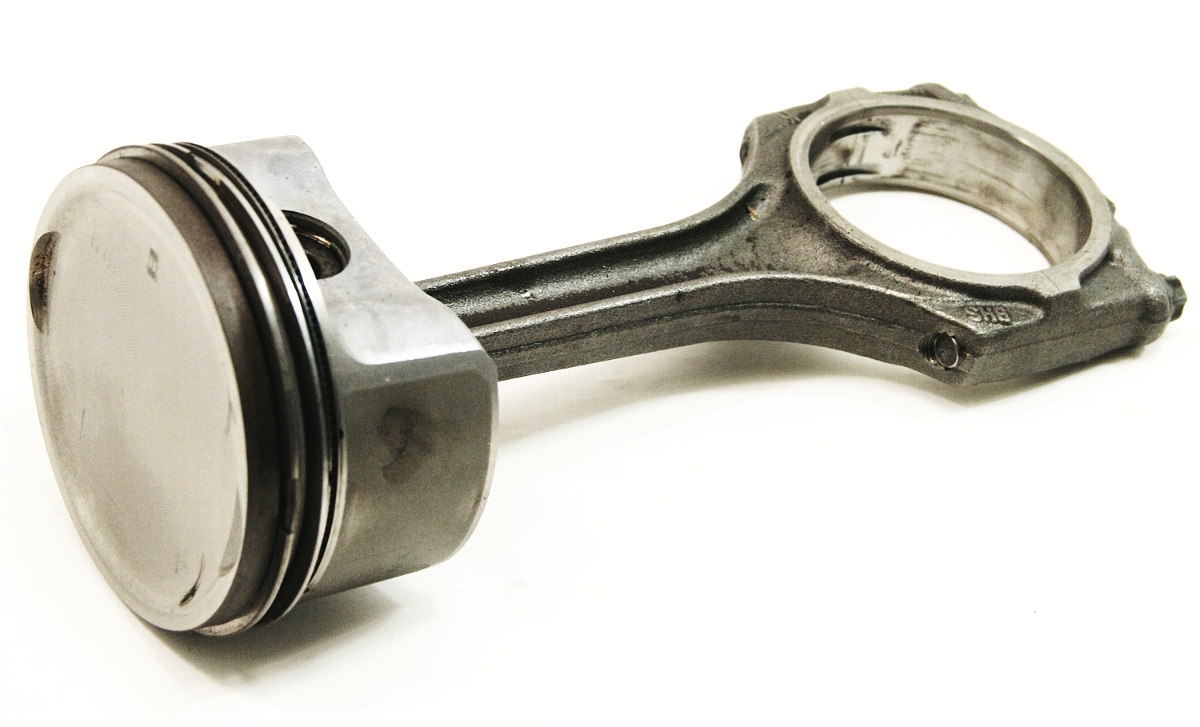 Piston & Connecting Rod 0204 Audi A4 B6 A6 C5 3.0 V6 AVK Genuine