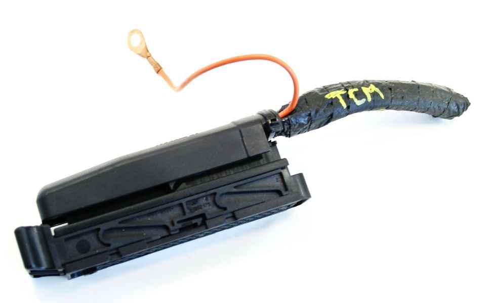 Transmission Control Module Pig Tail VW 9699 VW Cabrio Golf Jetta GTI