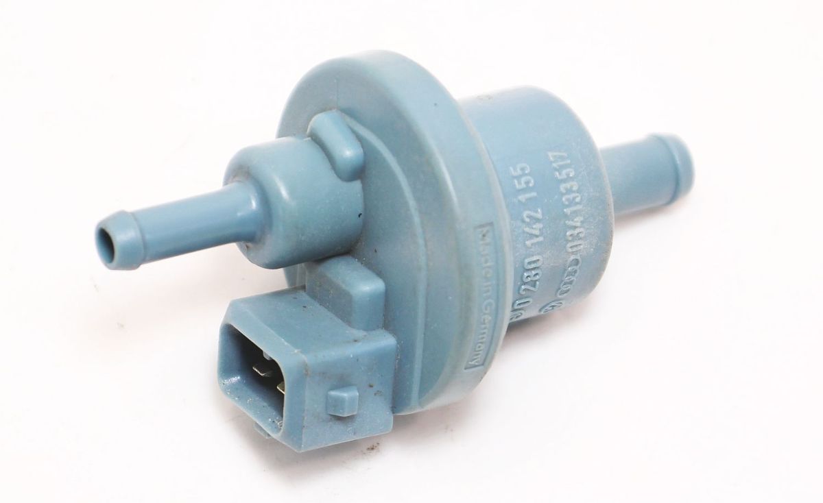 Purge Valve 9399 VW Jetta Golf Cabrio GTI Mk3 2.0 Genuine 034 133