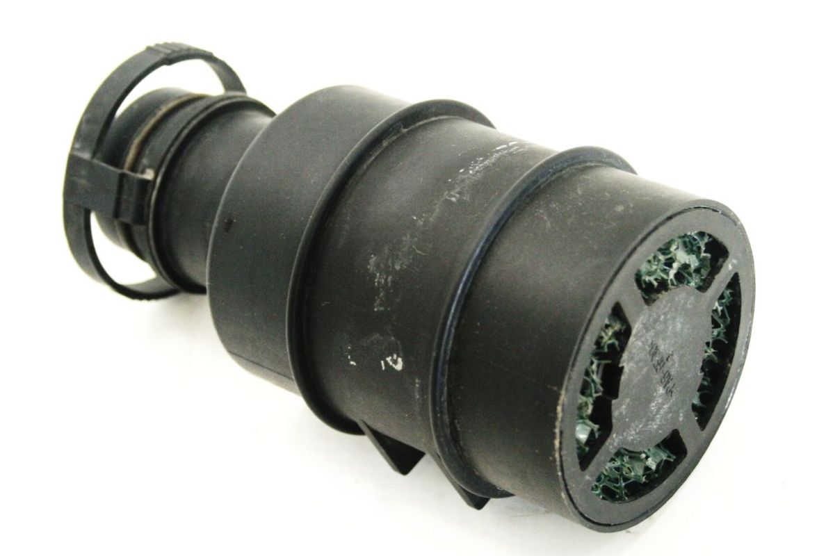 Secondary Air Pump Non Return Valve 0205 VW Jetta Golf GTI 1J0 131