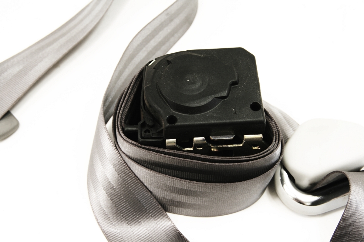 RH Rear Seatbelt 0205 VW Jetta Golf GTI Mk4 Seat Belt 1J5 857 806 E