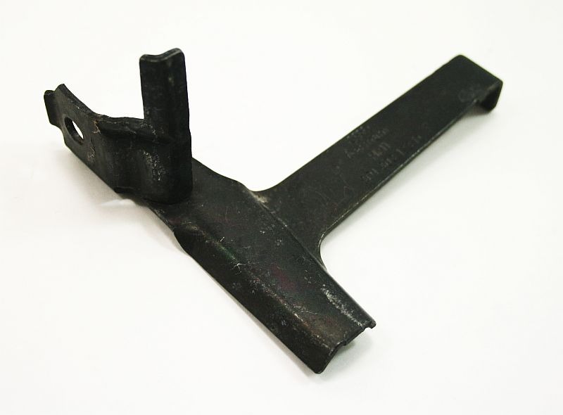 Battery Tie Down Clamp 0105 VW Passat B5.5 Genuine 8D1 803 123 D