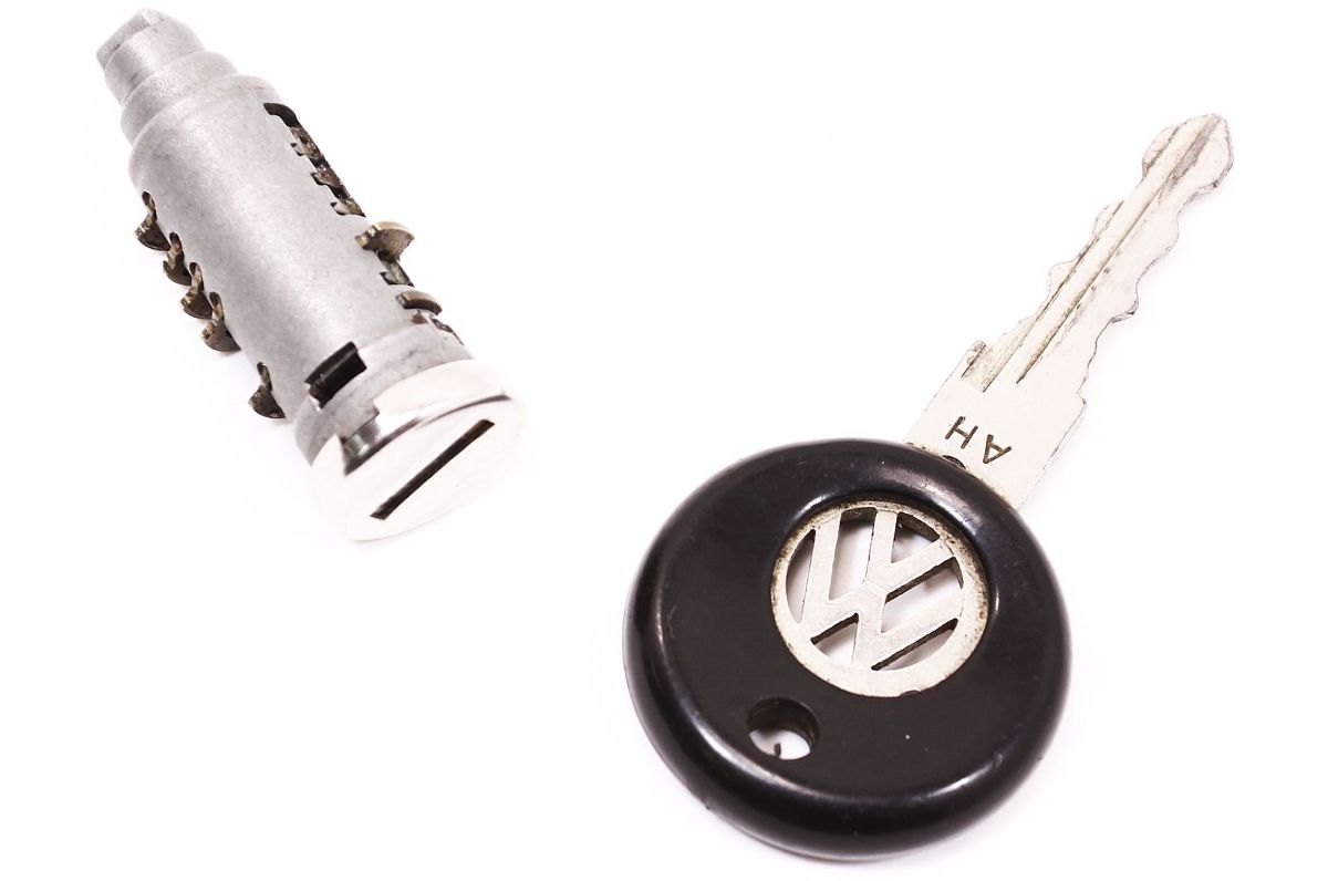Door Lock Cylinder & Key VW Jetta Rabbit GTI Cabriolet Scirocco MK1