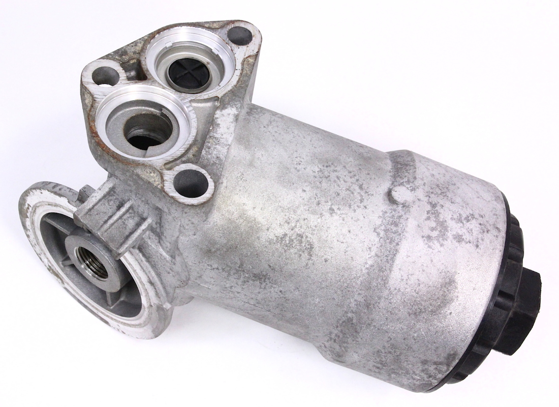 Oil Cooler Filter Housing 0610 VW Passat B6 3.6L VR6 022 115 403 R