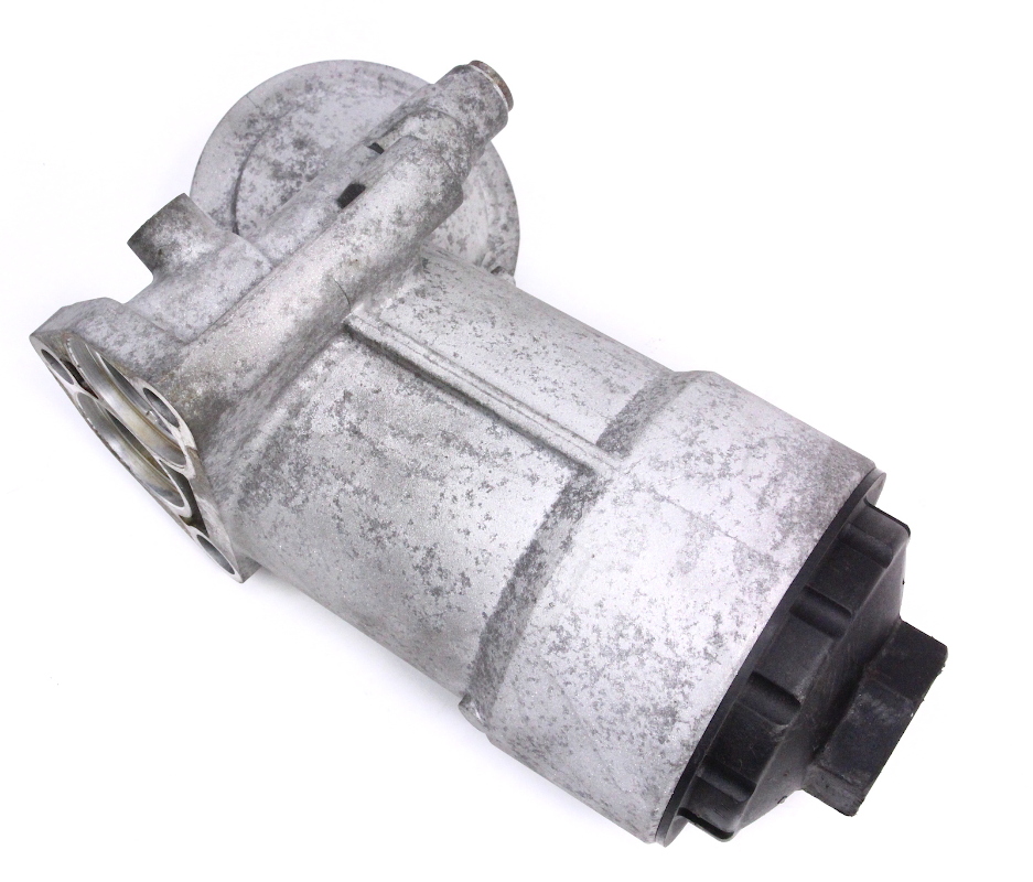 Oil Cooler Filter Housing 0610 VW Passat B6 3.6L VR6 022 115 403 R