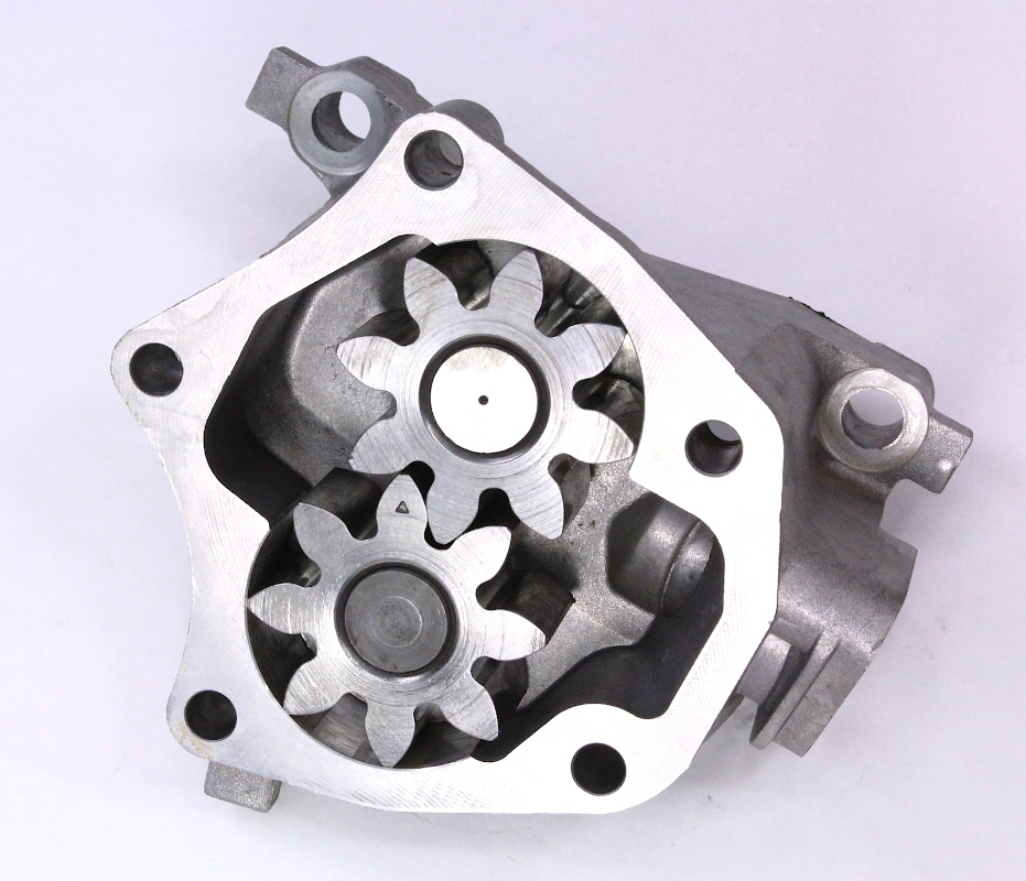 Oil Pump Housing 0205 VW Jetta GTI MK4 2.8 24v VR6 BDF 021 115 109