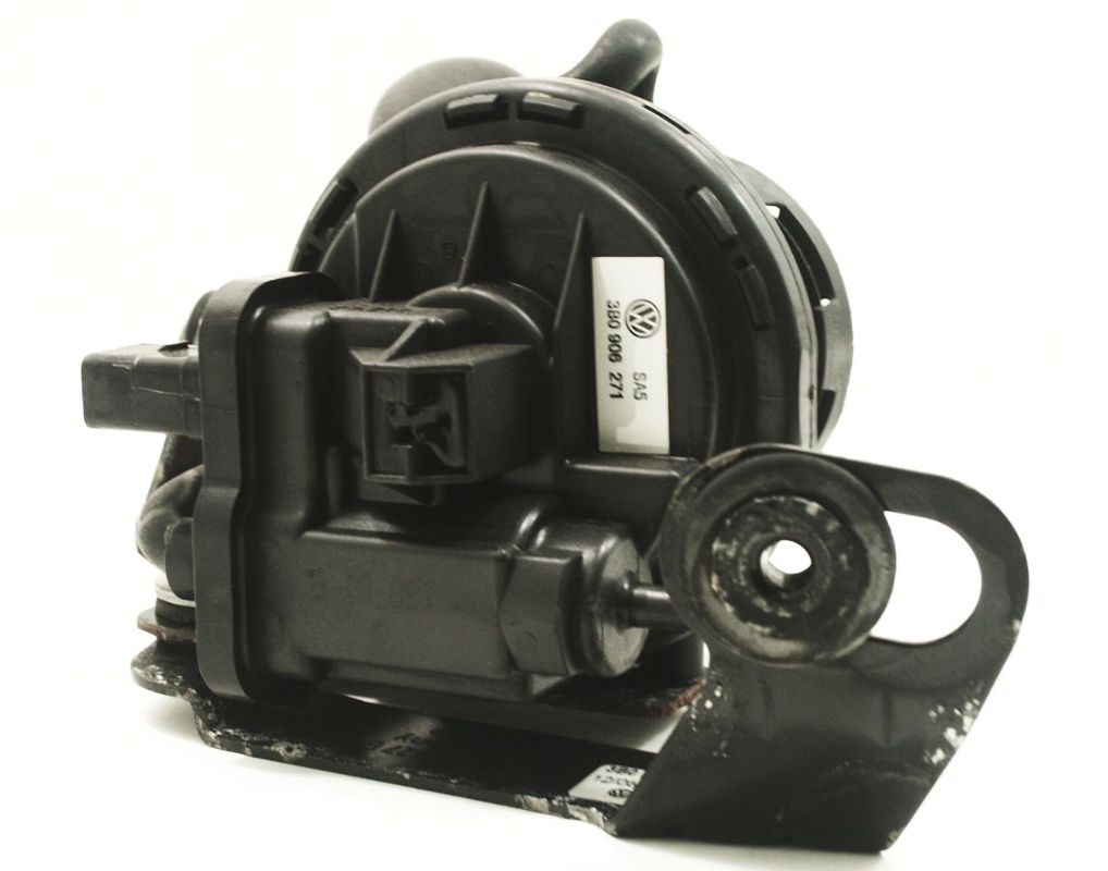 Leak Detection Pump 9805 VW Passat Evap Emissions Genuine 3B0