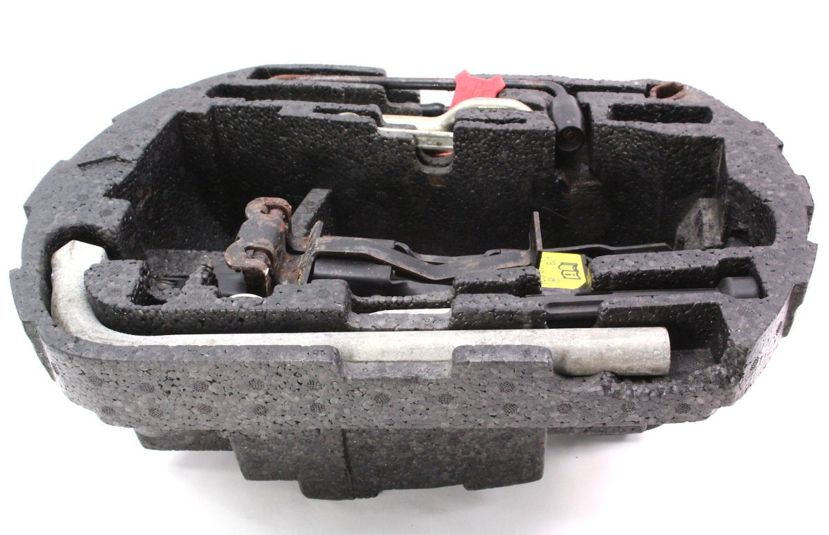 Spare Tire Tool Kit 9810 VW Beetle Trunk Hatch Jack Lug Wrench Tow Hook Set