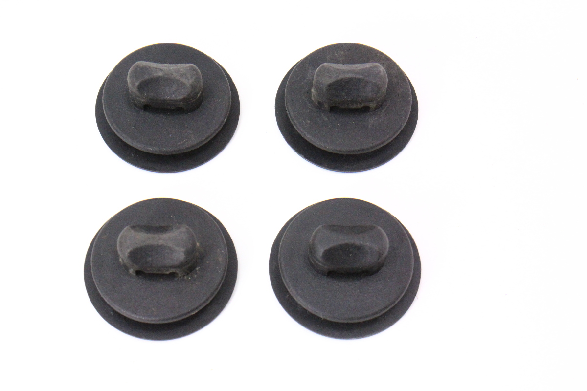 Carpet Floor Mat Retaining Clips Black 0510 VW Jetta Rabbit MK5 3D0