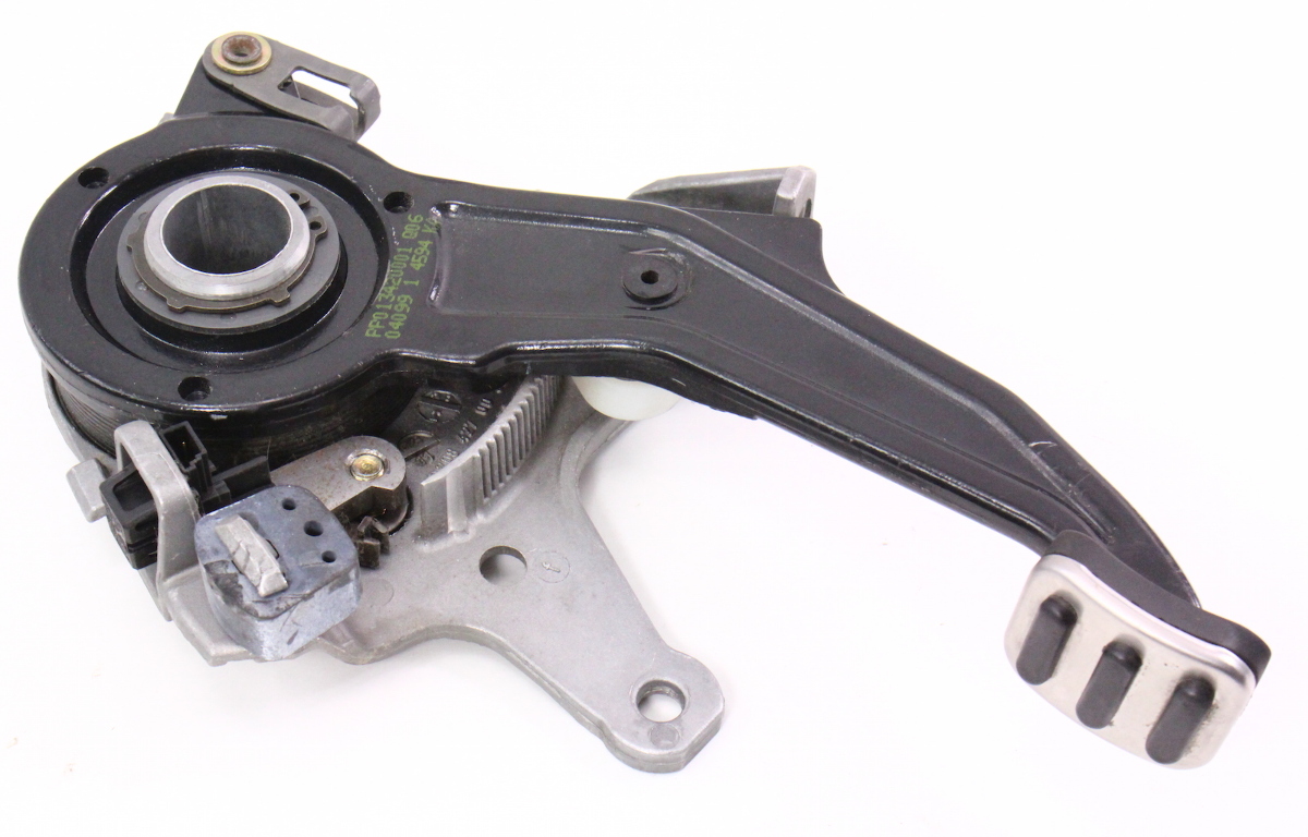 Parking Brake Pedal Lever 0406 VW Phaeton 3D1 712 303 C