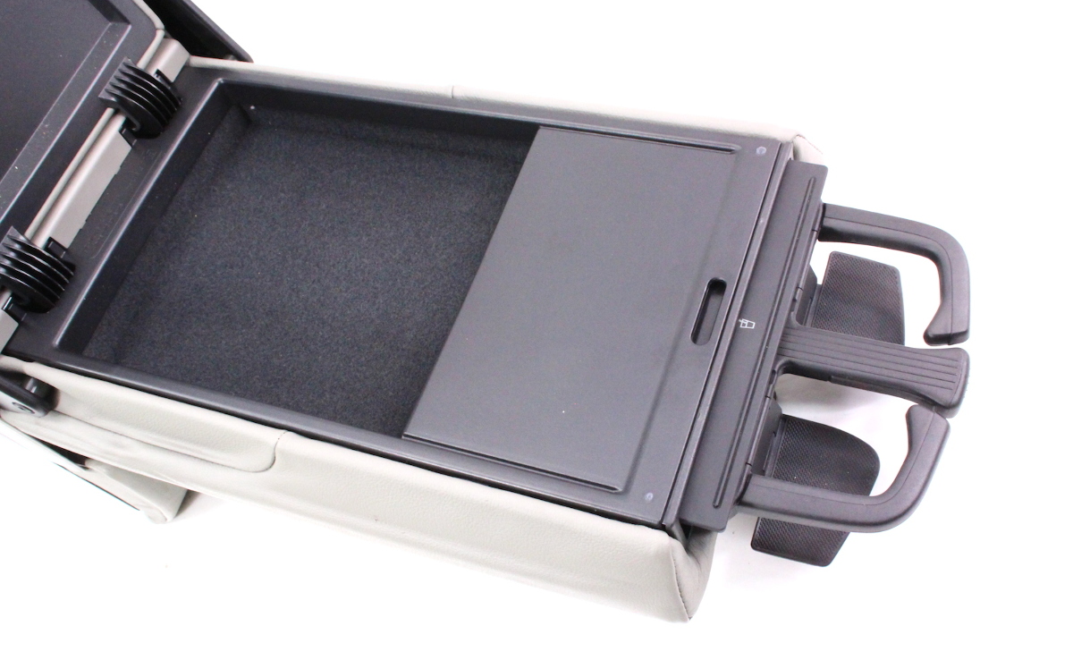 Rear Seat Arm Rest Console & Cup Holder 0613 Audi A3 Grey Ski Pass