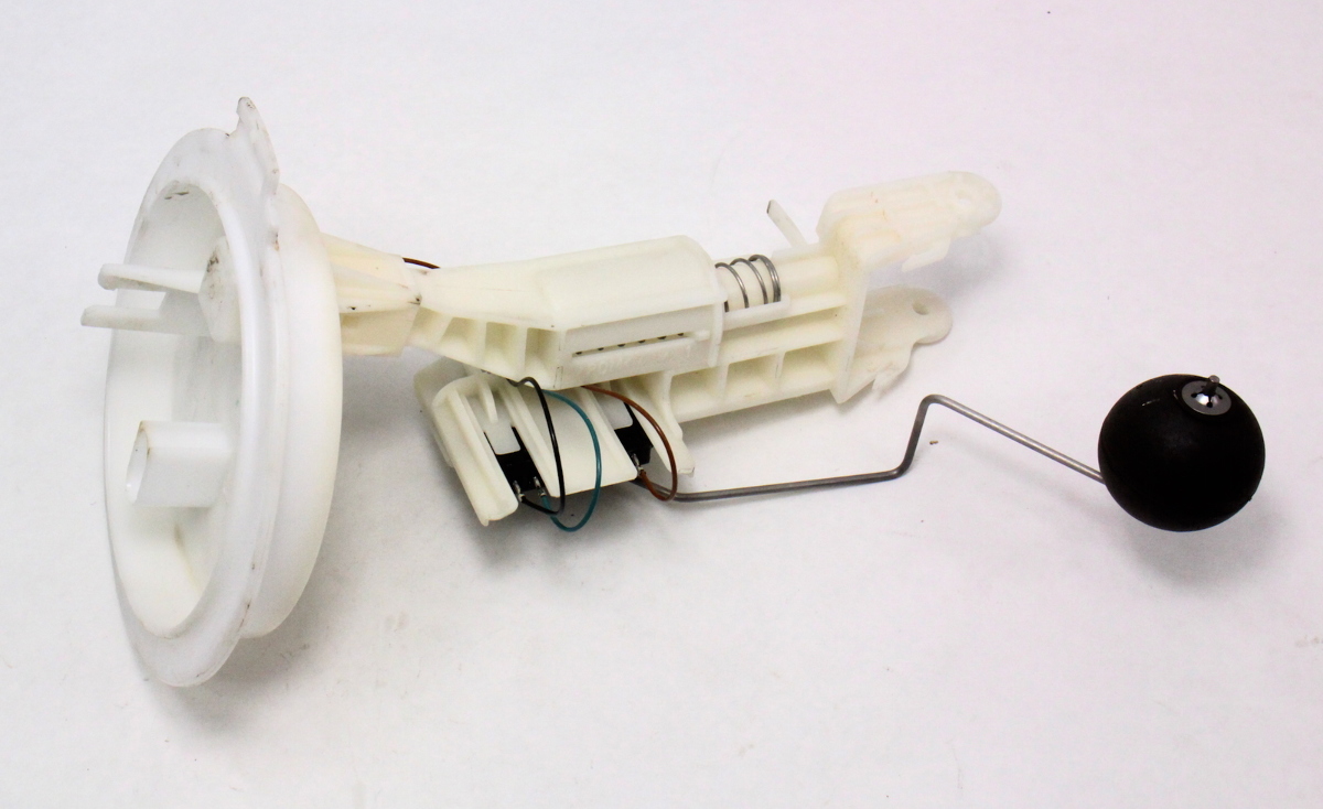 Fuel Gauge Sending Sender Unit 0610 VW Passat B6 3.6L 4motion 3C0