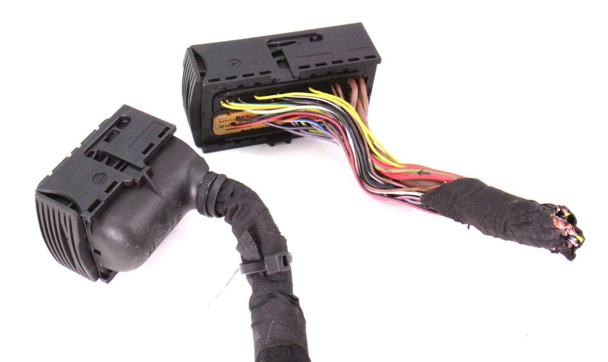 Engine Computer ECU ECM Plugs Pigtails Connectors 0607 Audi A3