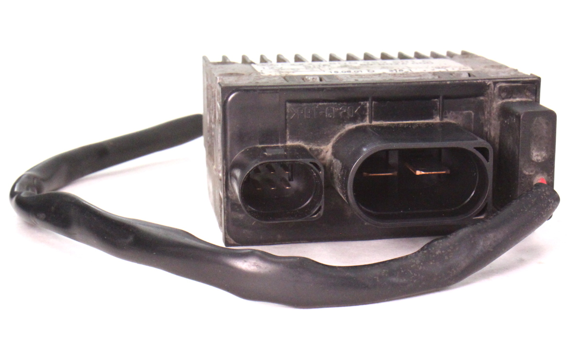 Cooling Fan Control Module 9805 VW Passat B5 Audi A4 S4 A6 8D0 959