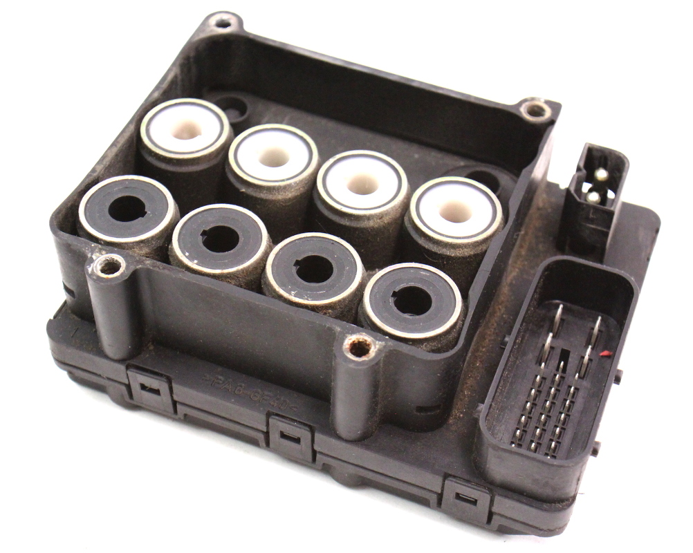 ABS Pump Module 9596 VW Jetta Golf GTI Cabrio MK3 Passat 3A0 907 379