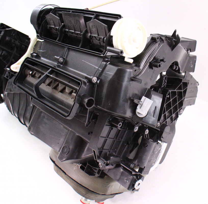 Heater Climate Box HVAC Flaps Actuators 0610 VW Passat B6 3C0 820