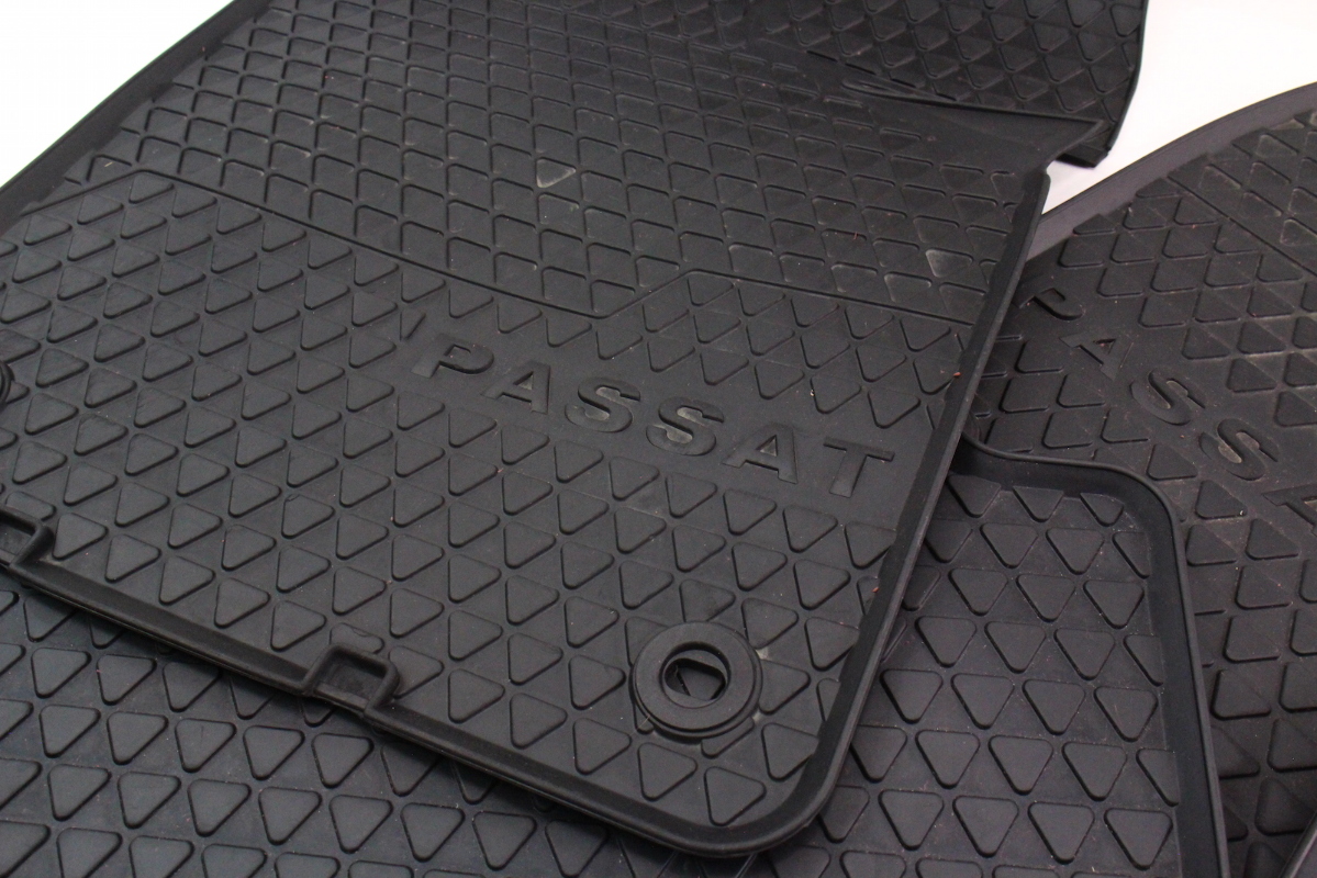 Rubber All Weather Floor Mats 0610 VW Passat B6 Genuine 3C1 061