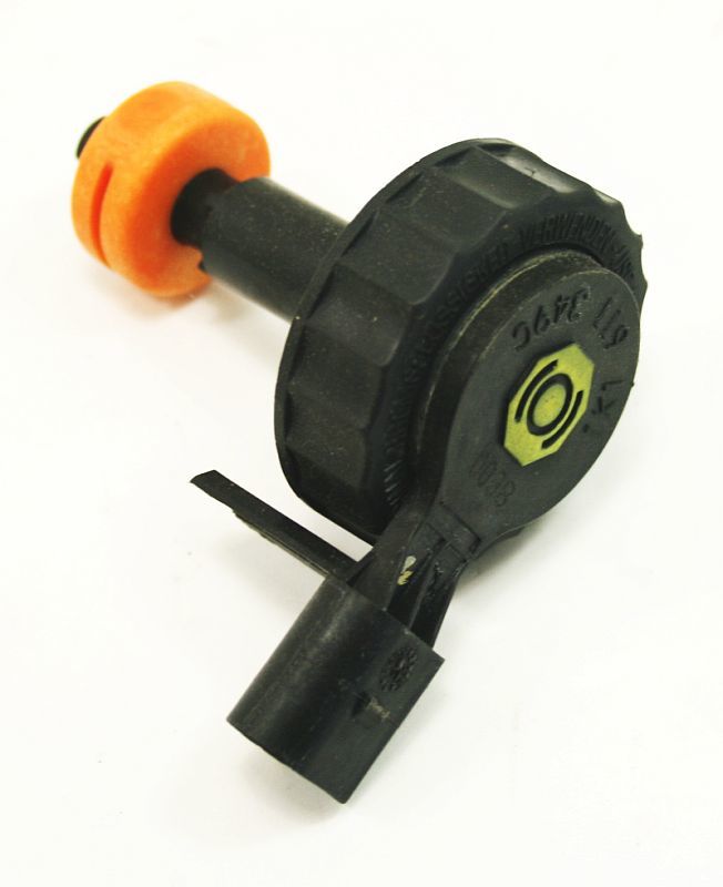 Master Cylinder Brake Fluid Reservoir Cap VW 0509 Jetta Golf 1K1 611