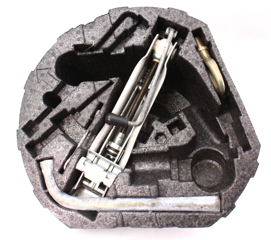 Trunk Tool Kit 9905 VW Jetta Golf GTI MK4 Jack Lug Wrench Tow Hook