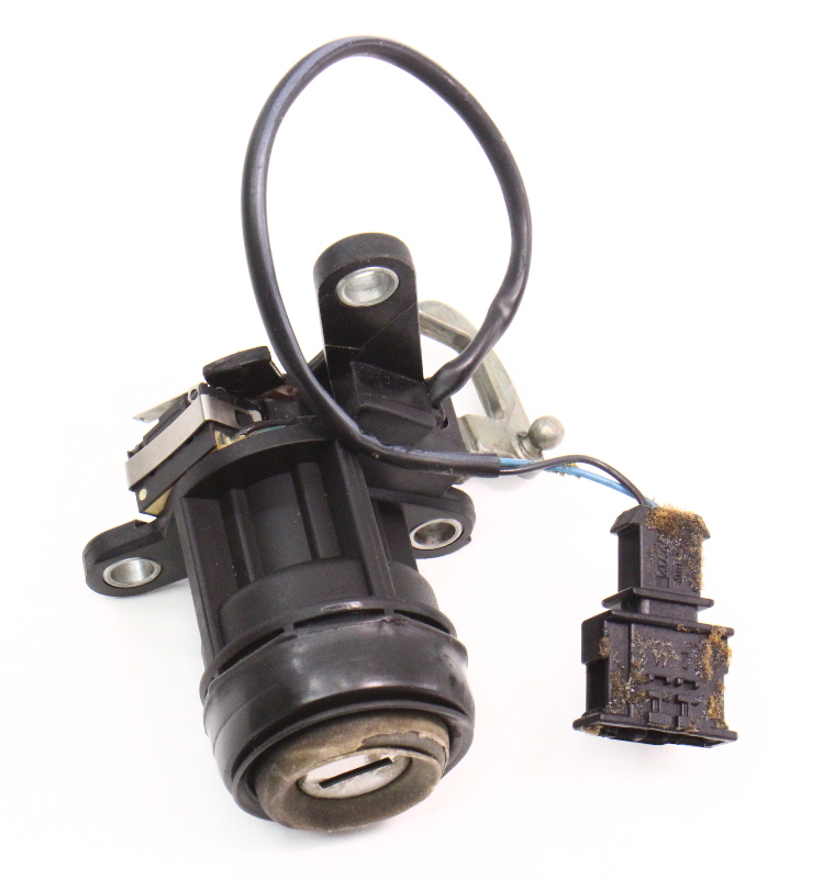 Trunk Lid Lock Cylinder Button 9399 VW Jetta MK3 For Parts Only