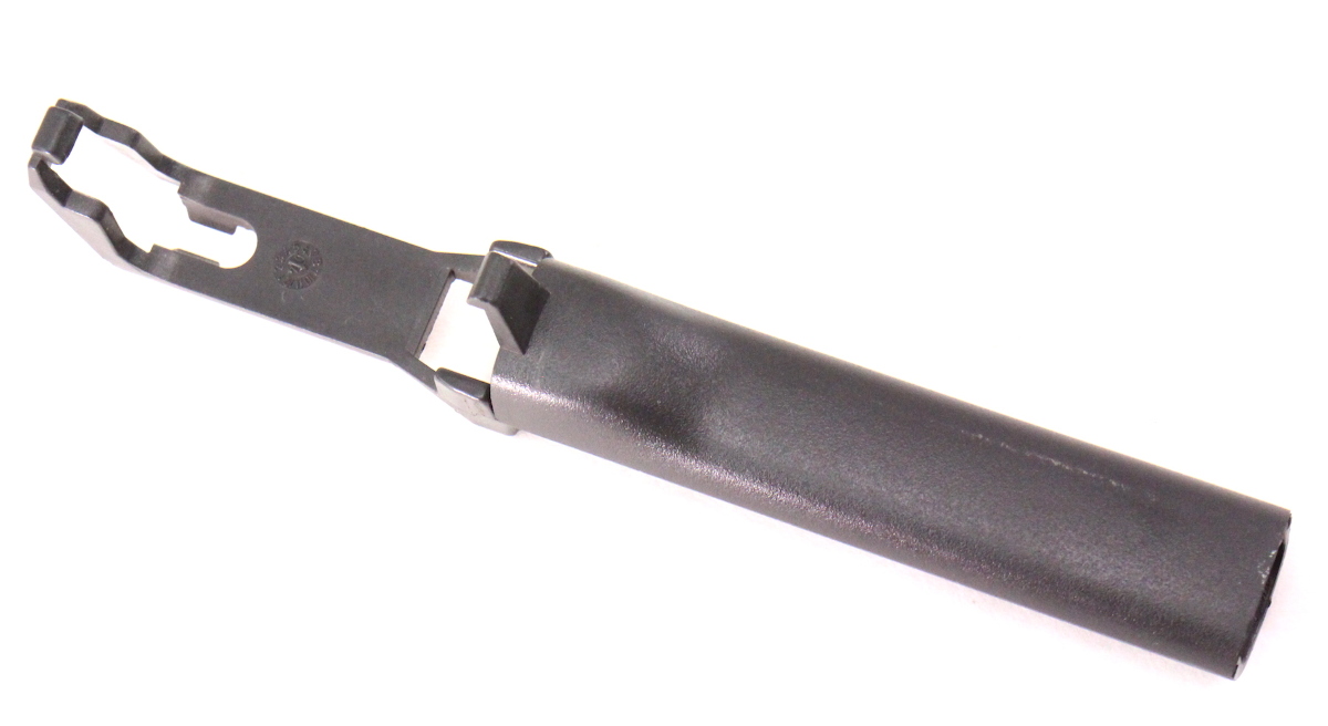 Auto Dimming Rear View Mirror Trim 0510 VW Jetta MK5 Genuine 1K0