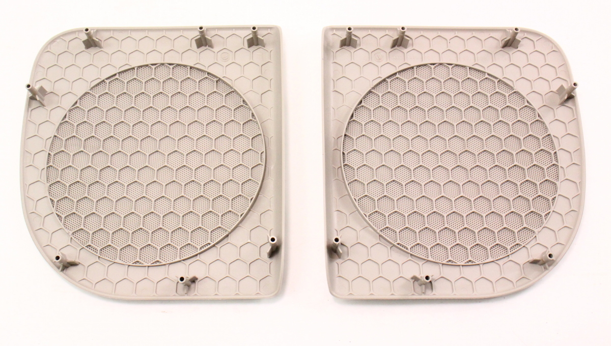 Rear Deck Speaker Grilles Covers Audi A4 S4 9601 B5 8D5 035 405