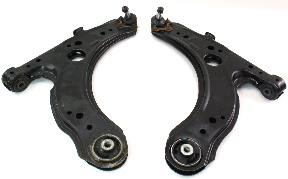 Pair Front Control Arms VW 9905 Jetta Golf GTI MK4 Beetle Ball Joints