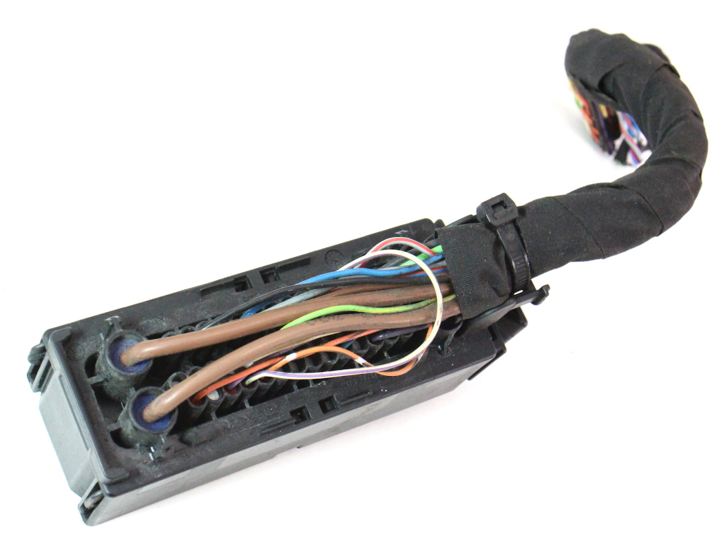 ABS Module Pigtail Connector 0609 VW Jetta GTI Golf MK5 Audi A3 7L0