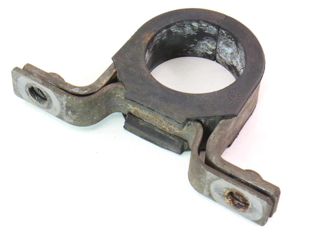 Steering Rack Mount Bracket Bushing 0510 VW Jetta Rabbit GTI MK5 1K0