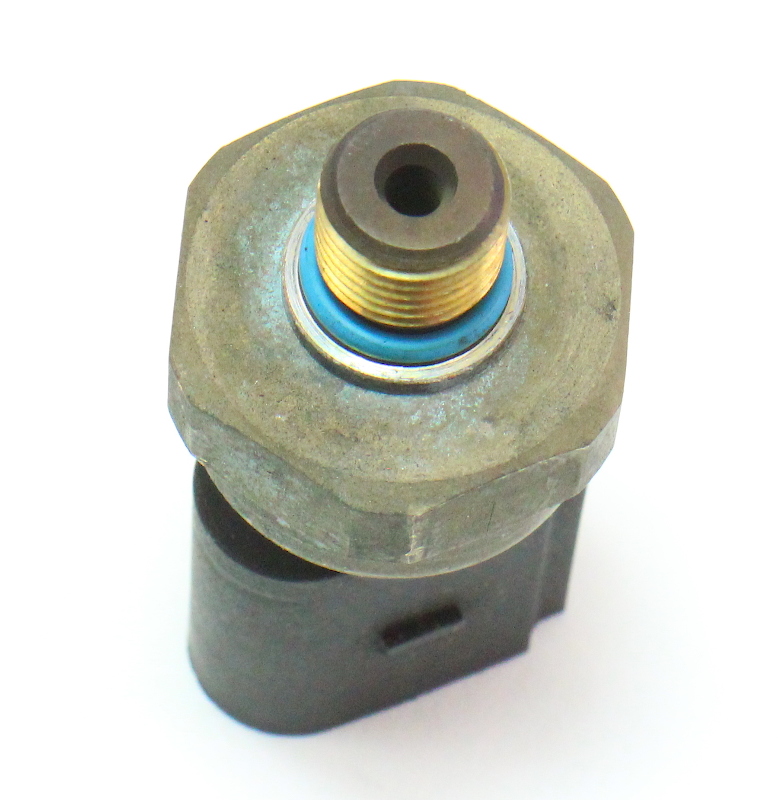Low Fuel Pressure Sensor VW GTI Jetta MK5 Passat Audi A3 A4 TT 06E
