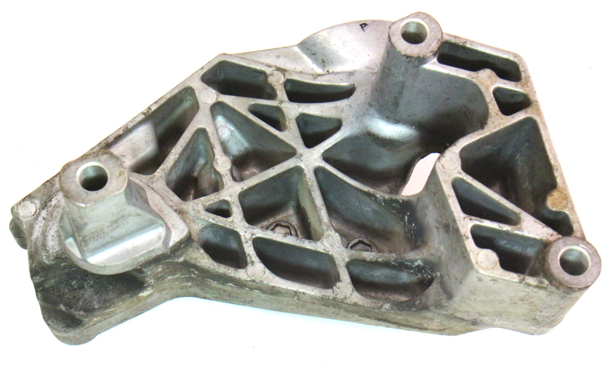 RH Engine Mount Support Bracket 0405 VW Jetta Golf MK4 BEW TDI 038 199 207 AG eBay