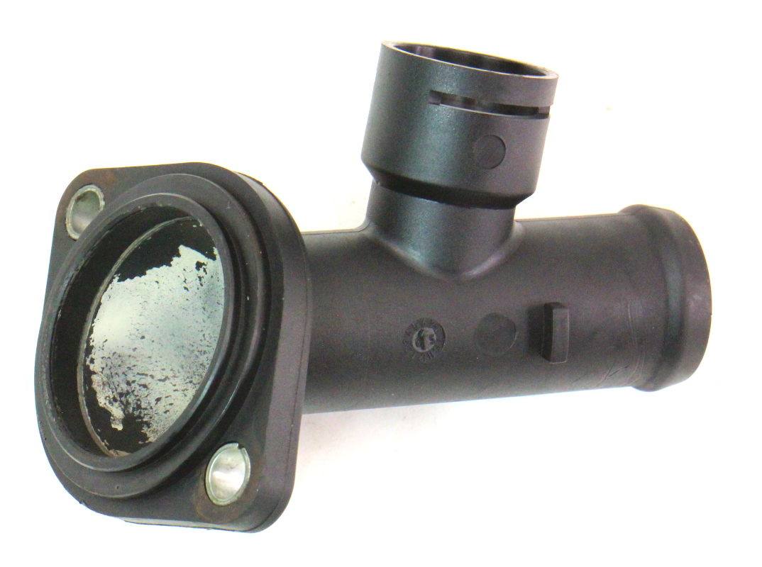 Coolant Flange Housing 0507 VW Jetta MK5 Diesel 1.9 TDI BRM 03G 121