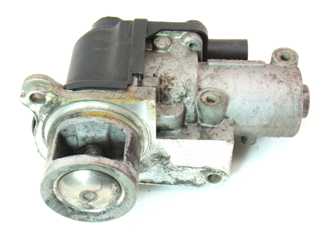 EGR Valve 0507 VW Jetta MK5 1.9 TDI BRM Genuine 03G 131 501 D