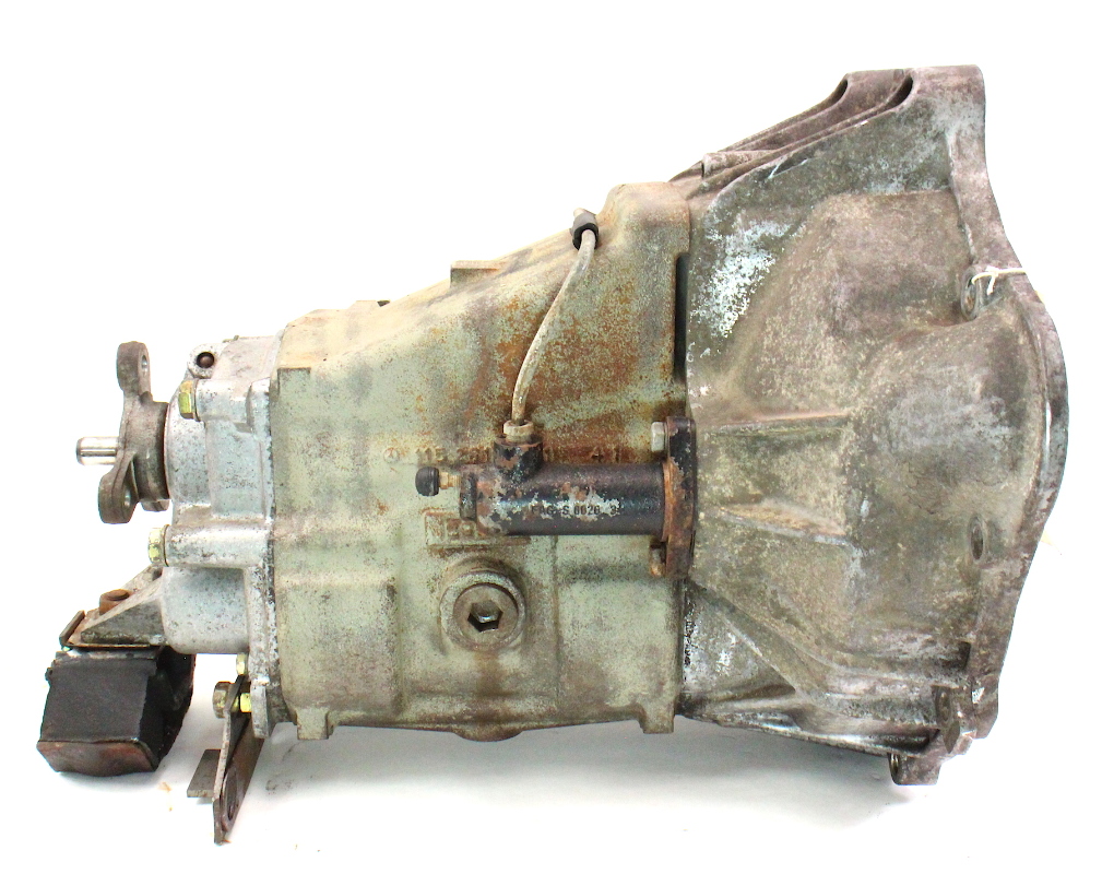 4 Speed Manual Transmission Mercedes W1115 W123 240D 716.210