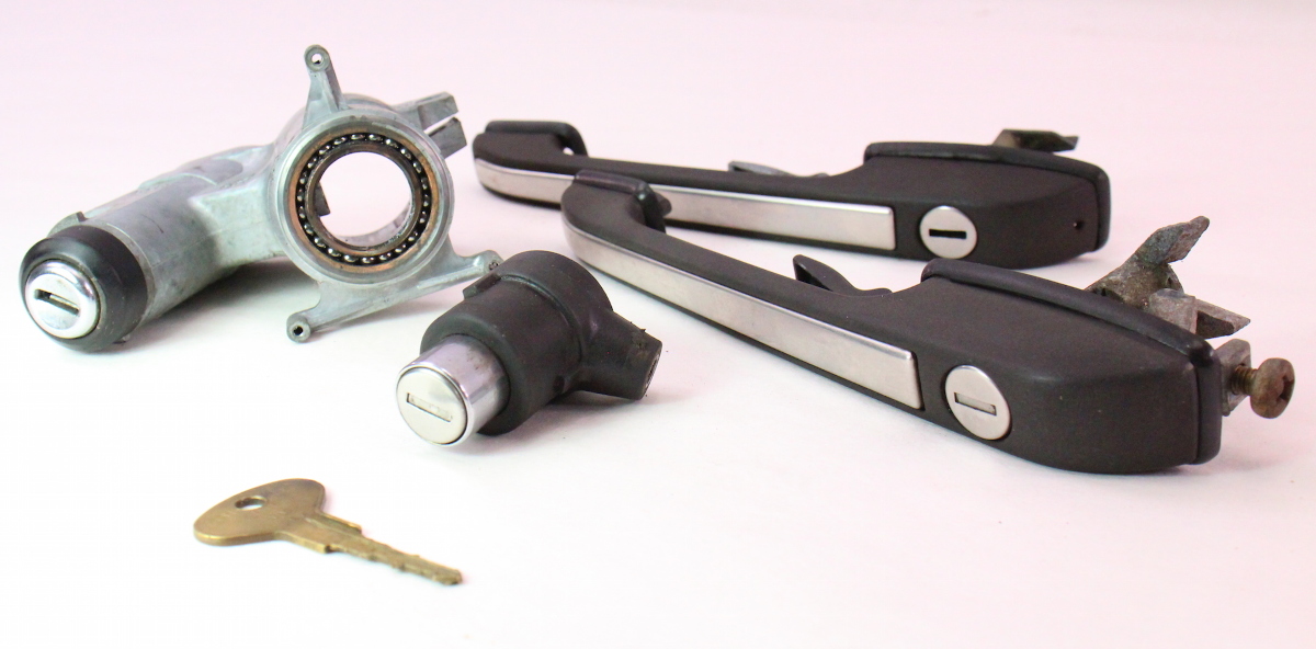 Lock Set Ignition Key Door Handles 7584 VW Rabbit Pickup GTI MK1 171