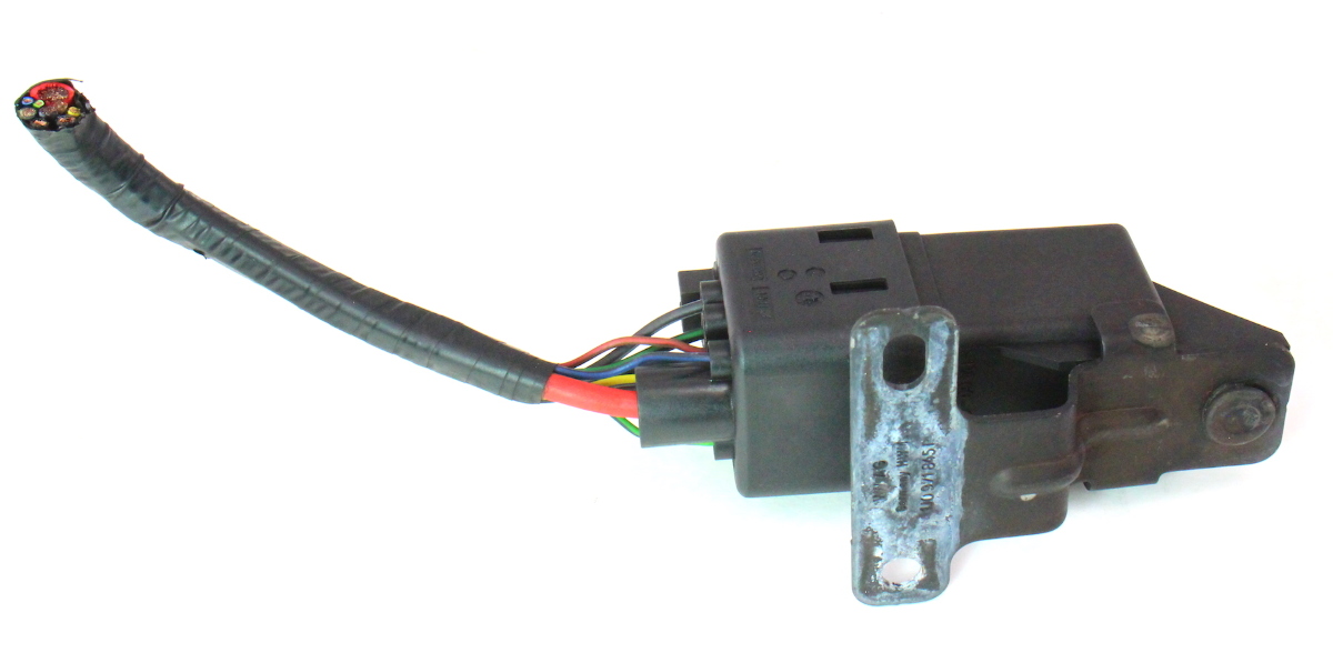 Glow Plug Relay & Pigtail 0205 VW Jetta Golf MK4 Beetle 1.9 TDI 038