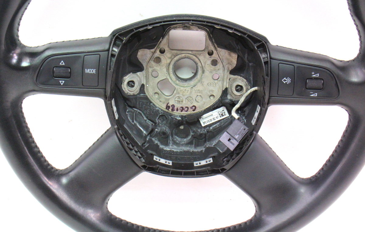 Multi Function Leather Steering Wheel 0508 Audi A4 B7 Genuine 8P0